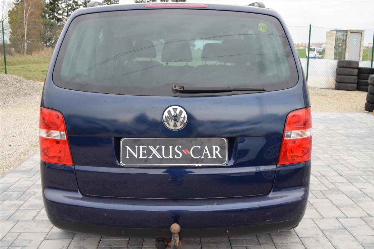 Volkswagen Touran Kombi 1,4 l 103 kw