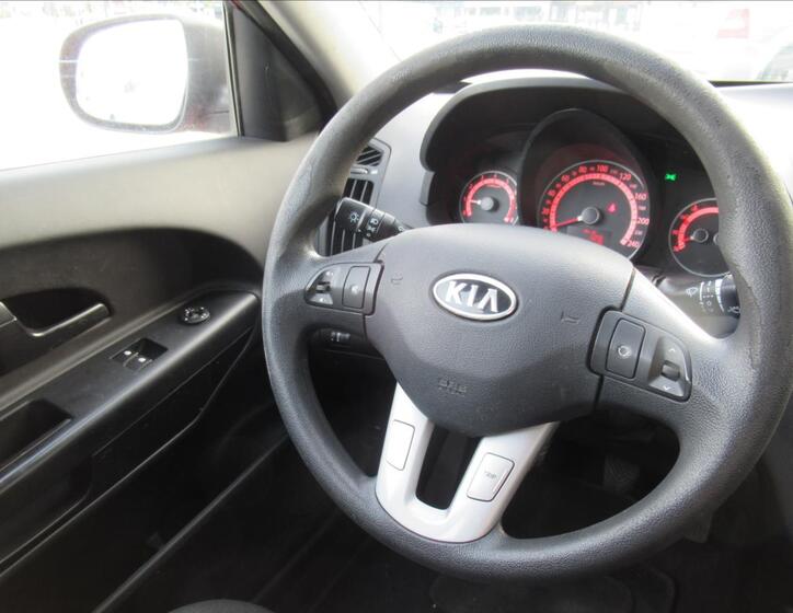 KIA Ceed 11