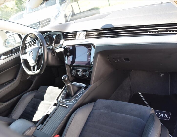 Volkswagen Passat 23