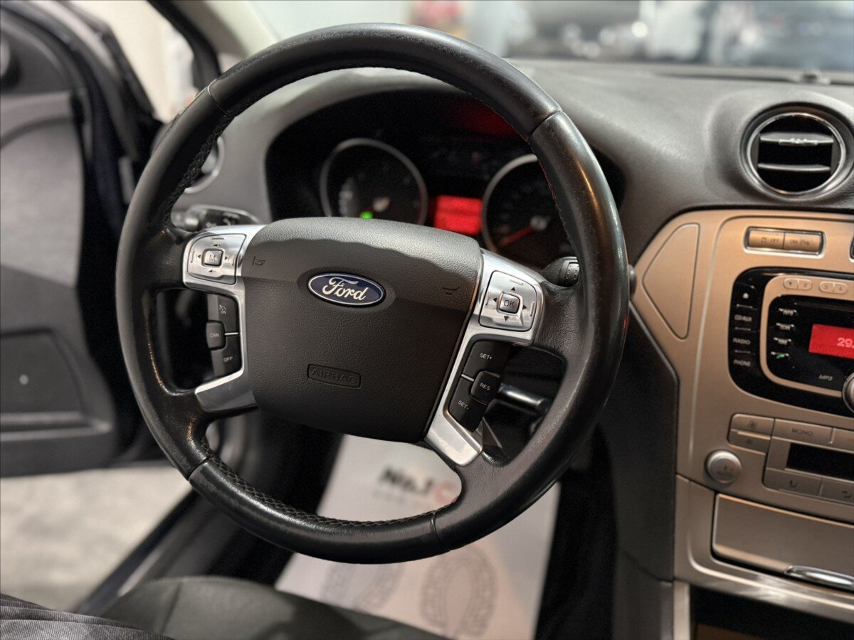 Ford Mondeo Kombi 2,0 l 85 kw