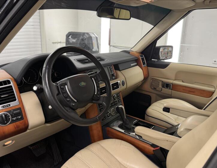 Land Rover Range Rover 7