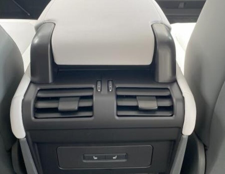 Land Rover Defender SUV 5,0 l 313 kw