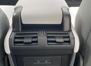 Land Rover Defender SUV 5,0 l 313 kw