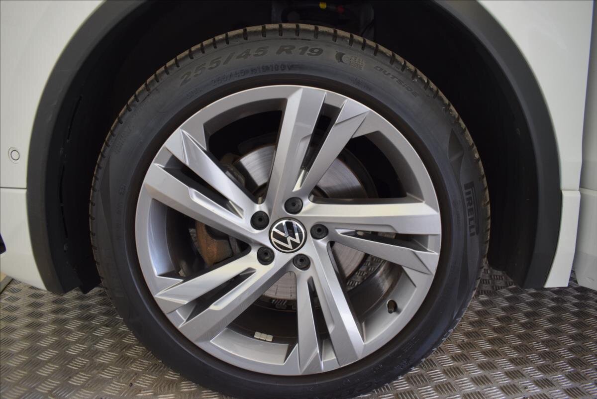 Volkswagen Tiguan Allspace SUV / Terénní 2,0 l 110 kw