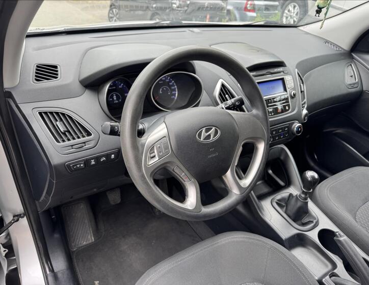 Hyundai ix35 34