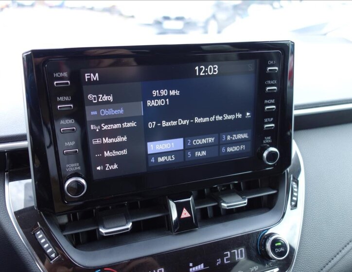 Toyota Corolla Sedan / Limuzína 1,6 l 97 kw