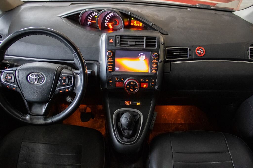 Toyota Verso MPV 1,6 l 97 kw