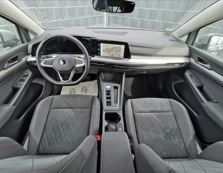 Volkswagen Golf Kombi 2,0 l 110 kw