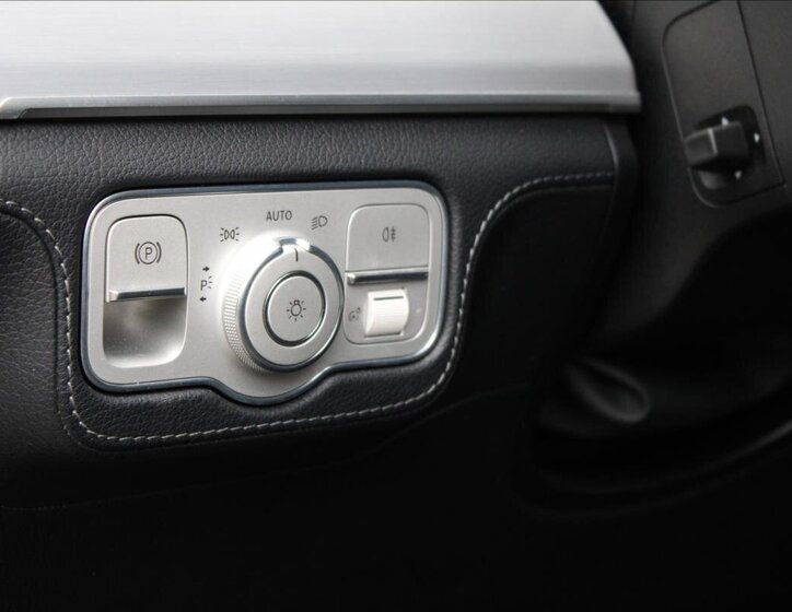 Mercedes-Benz GLE 15