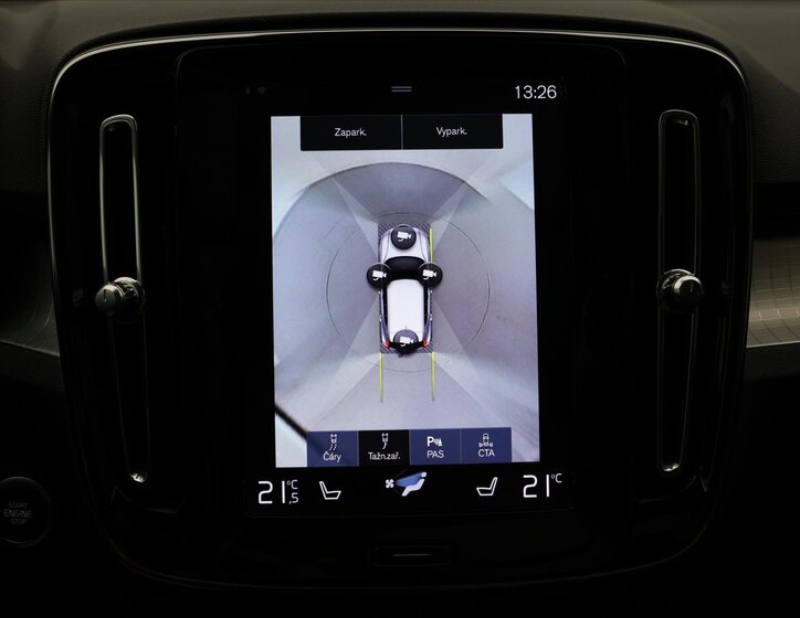 Volvo XC40 SUV 2,0 l 140 kw