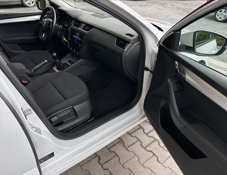 Škoda Octavia Kombi 2,0 l 110 kw