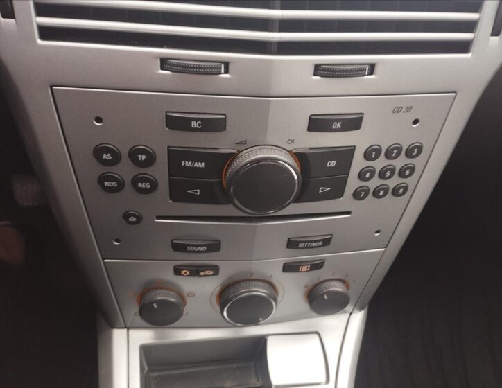 Opel Astra Hatchback 1,4 l 66 kw