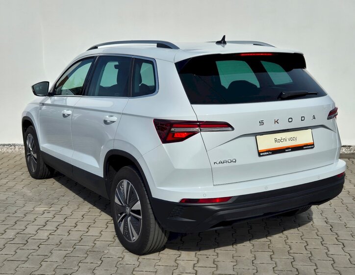 Škoda Karoq SUV / Terénní 1,5 l 110 kw
