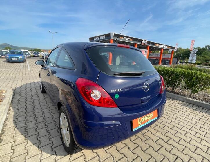Opel Corsa 8