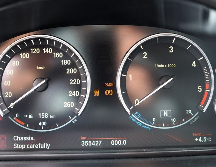 BMW Řada 7 Sedan / Limuzína 3,0 l 180 kw