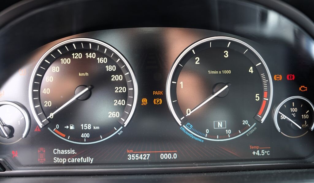 BMW Řada 7 Sedan / Limuzína 3,0 l 180 kw