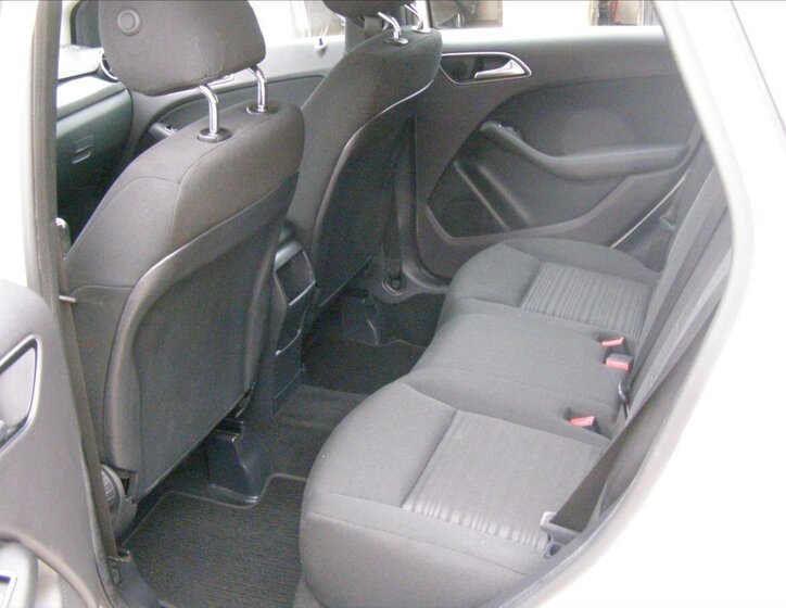 Mercedes-Benz Třídy B MPV 1,6 l 90 kw