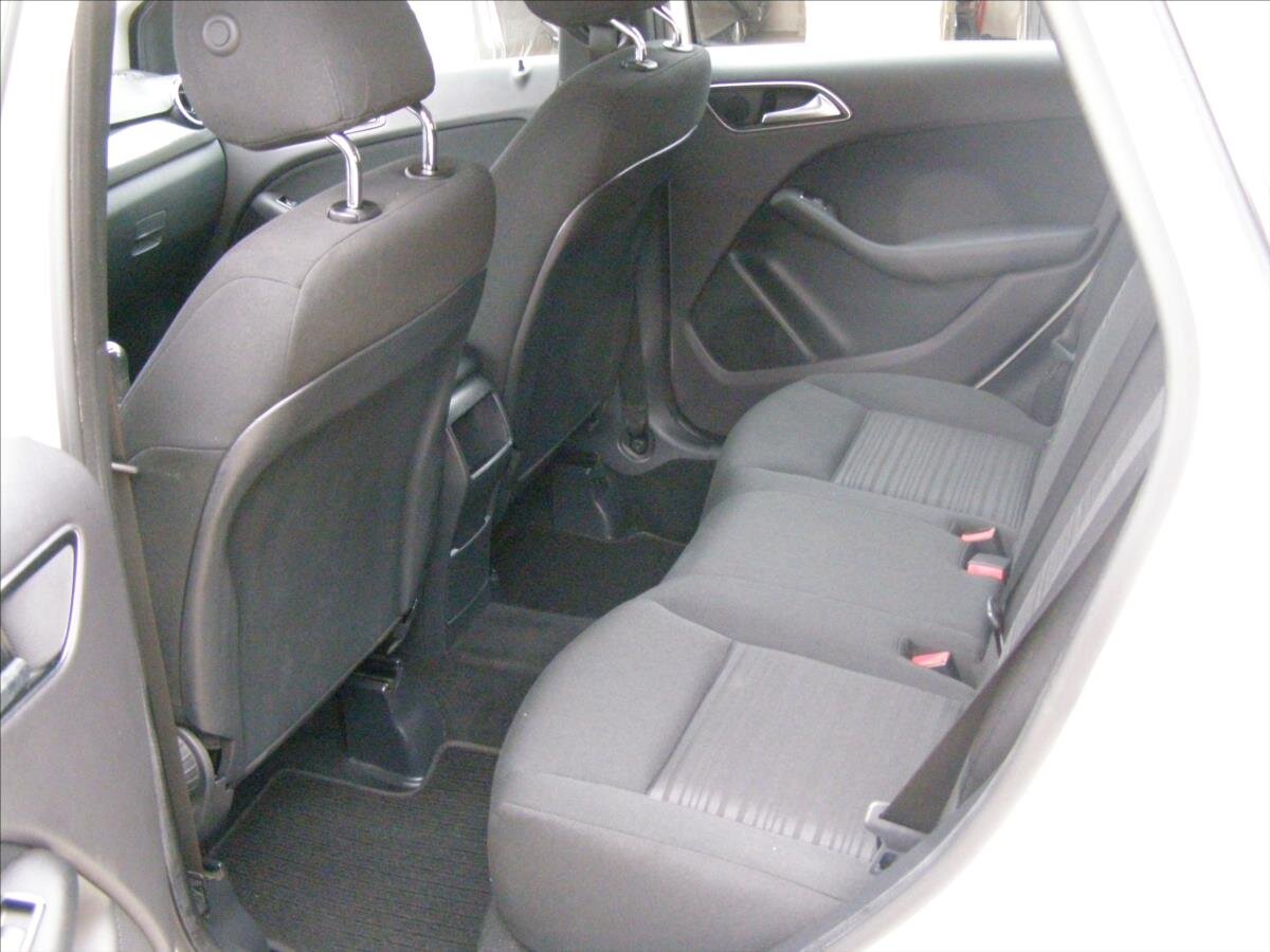 Mercedes-Benz Třídy B MPV 1,6 l 90 kw