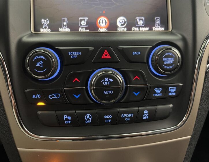 Jeep Grand Cherokee 26