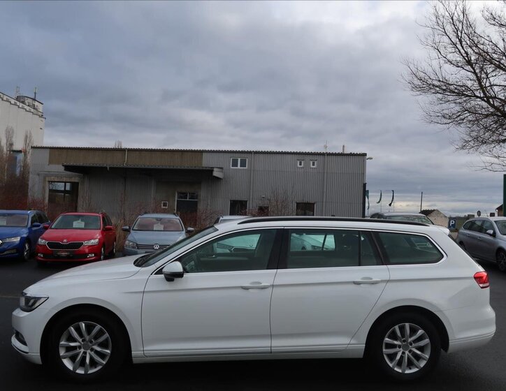 Volkswagen Passat Kombi 2,0 l 110 kw