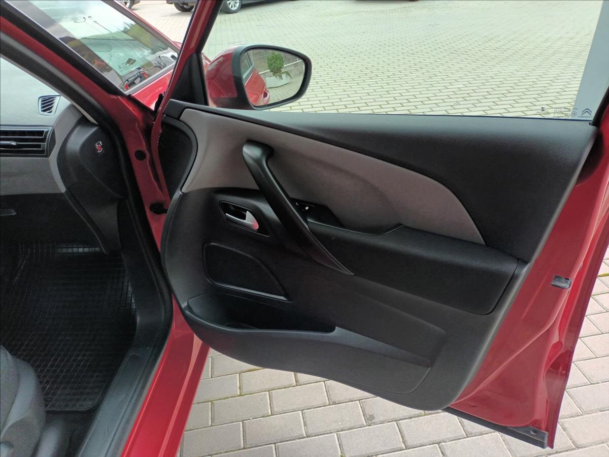 Citroën C4 Picasso MPV 1,2 l 81 kw