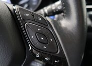 Toyota C-HR SUV 1,8 l 72 kw