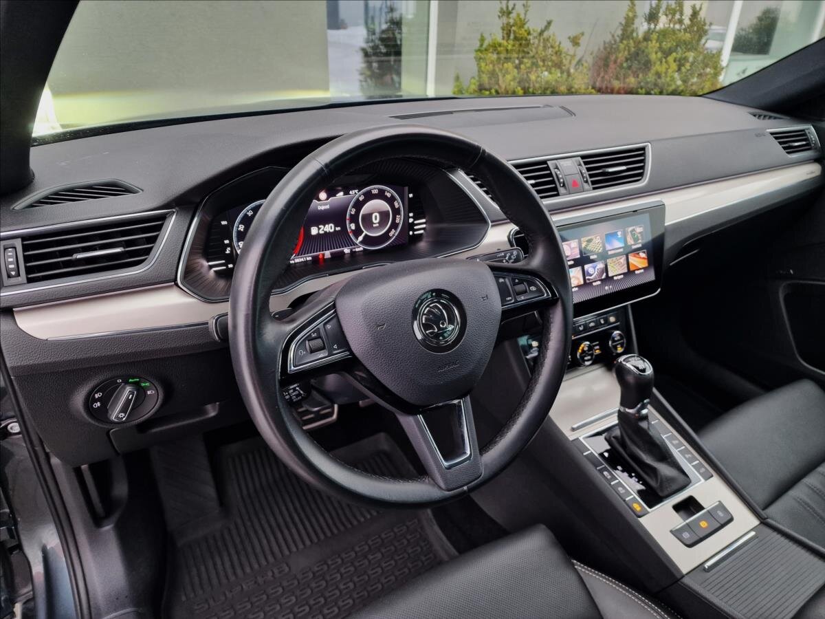 Škoda Superb Kombi 2,0 l 140 kw