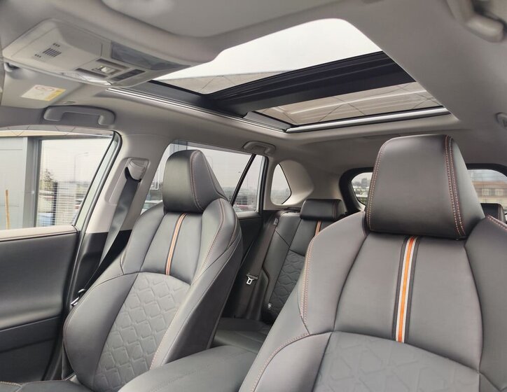 Toyota RAV4 Kombi 2,5 l 131 kw