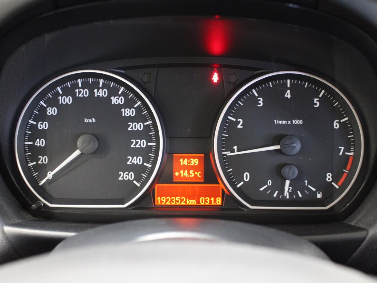 BMW Řada 1 Hatchback 3,0 l 195 kw