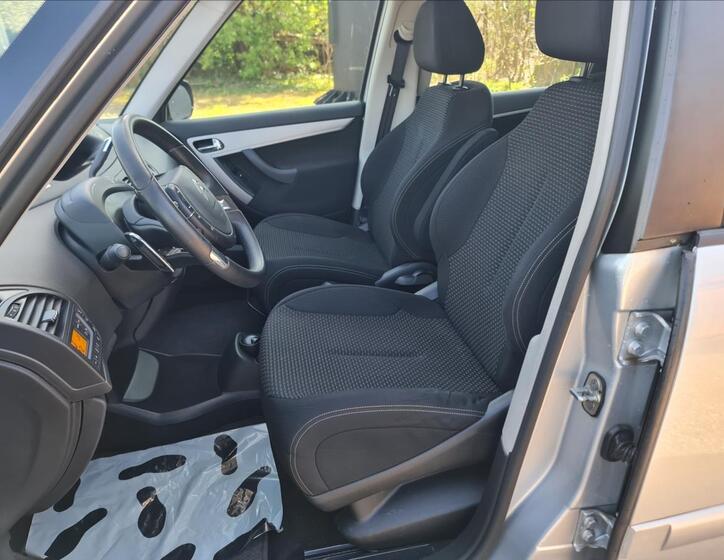 Citroën C4 Picasso 9