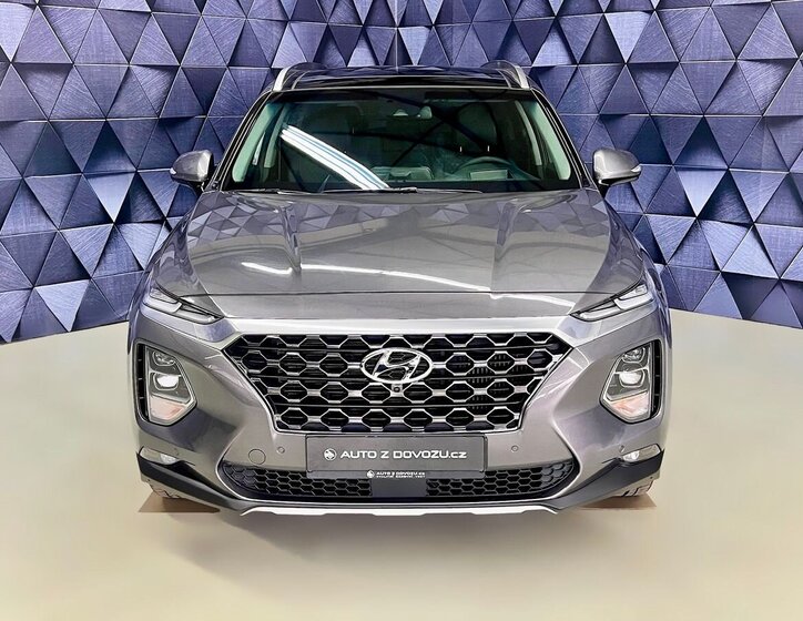 Hyundai Santa Fe SUV / Terénní 2,2 l 147 kw