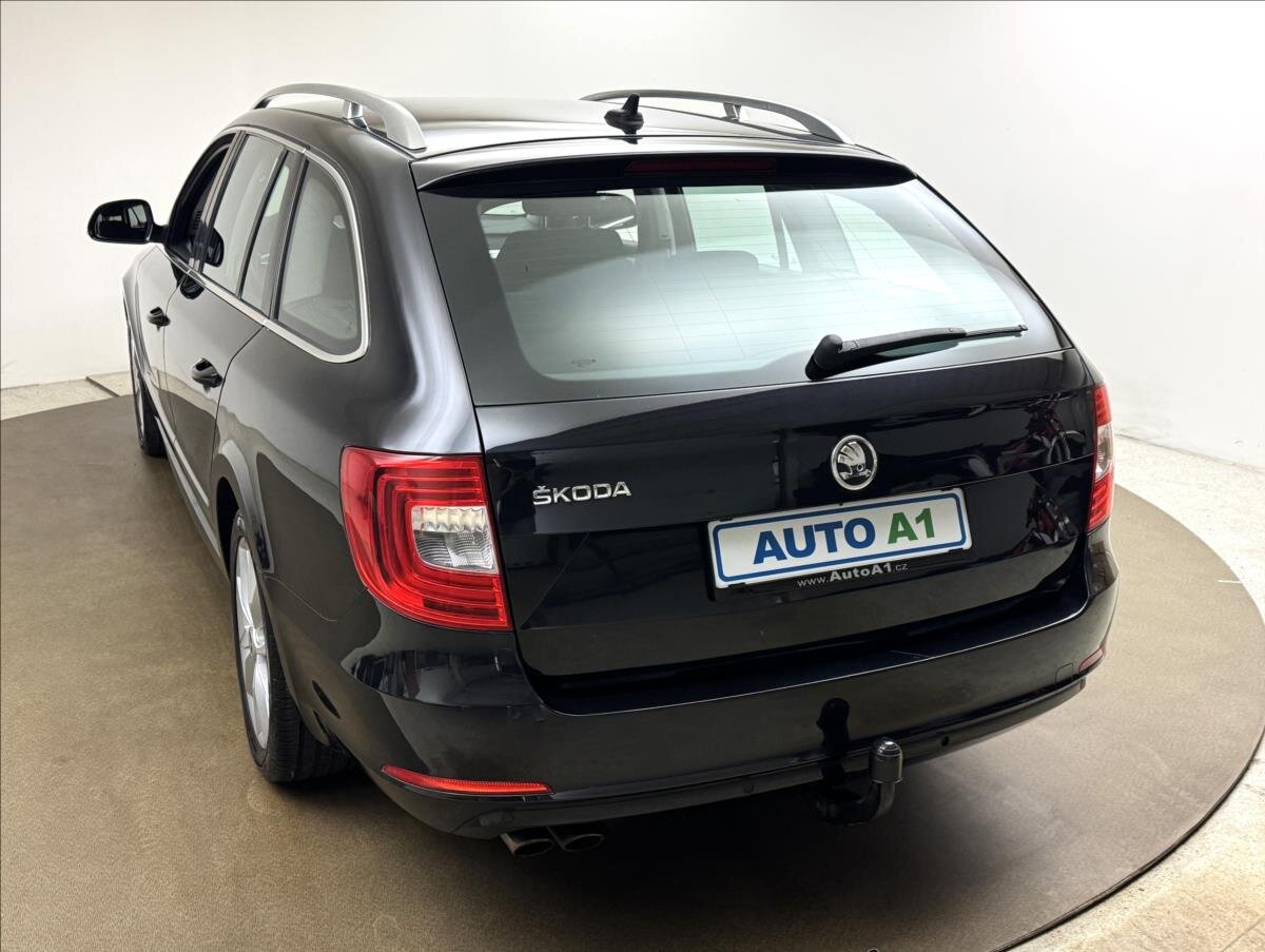 Škoda Superb Kombi 2,0 l 103 kw