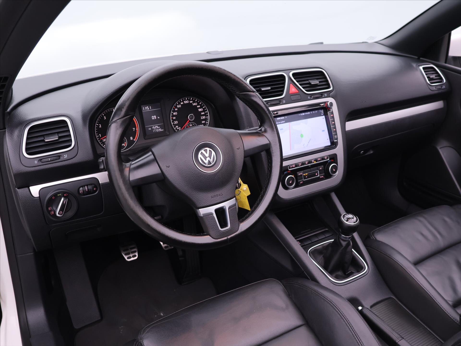 Volkswagen EOS