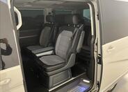 Volkswagen Multivan 18