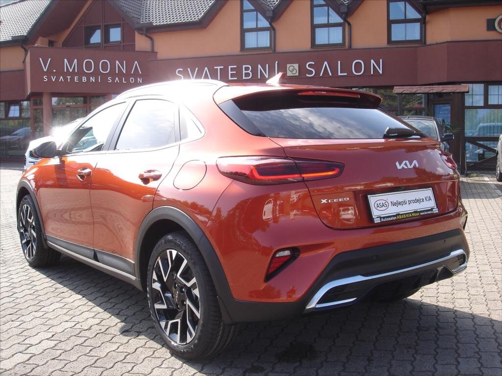 KIA XCeed SUV 1,5 l 103 kw