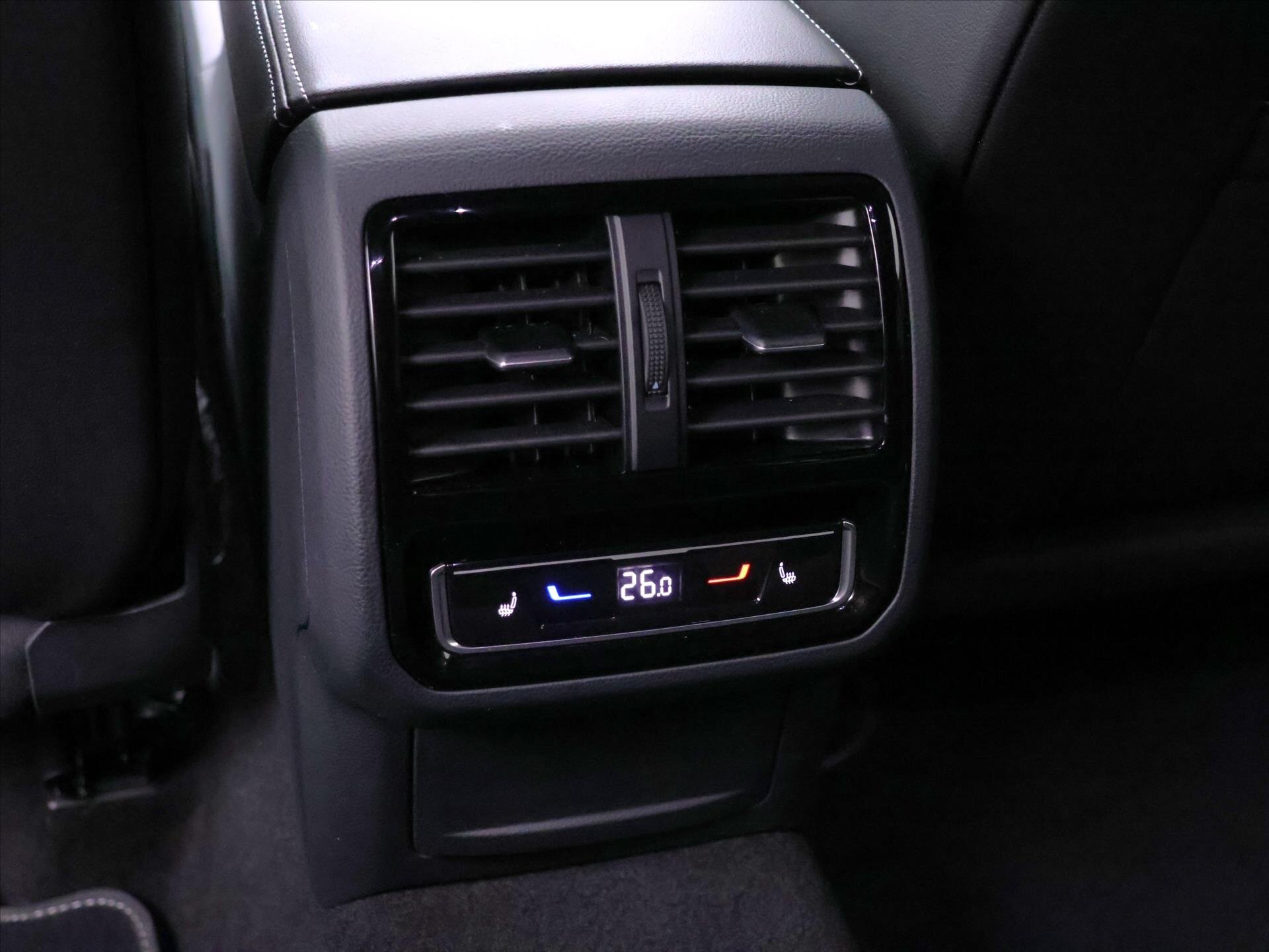 Volkswagen Arteon Kombi 2,0 l 206 kw