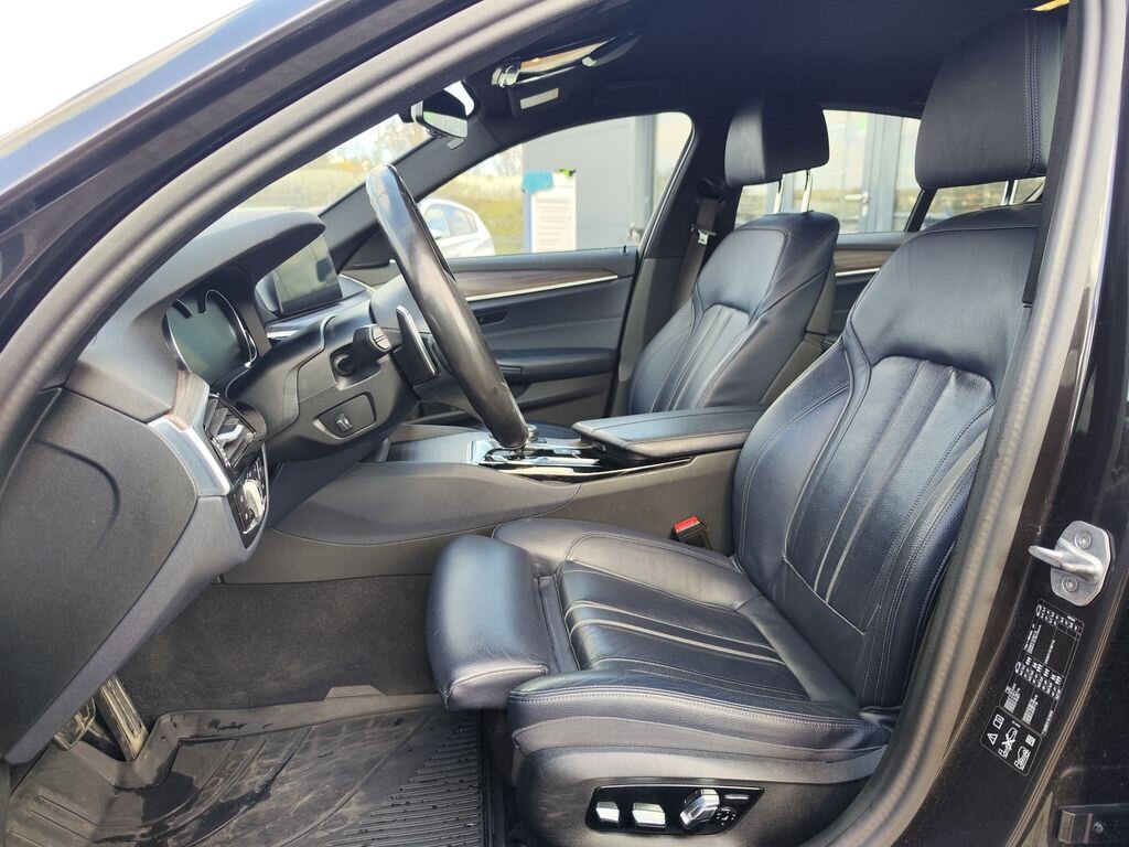 BMW Řada 5 Sedan / Limuzína 3,0 l 250 kw