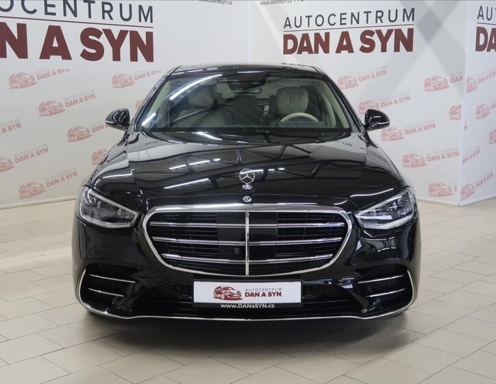 Mercedes-Benz Třídy S Sedan / Limuzína 3,0 l 230 kw