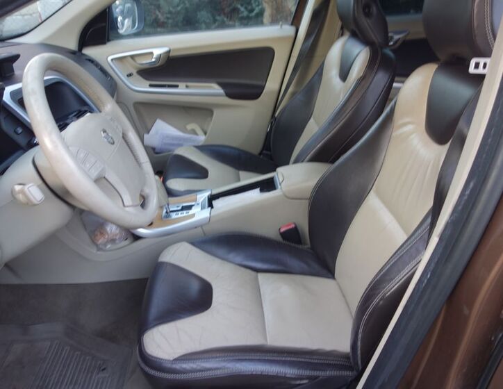 Volvo XC60 11