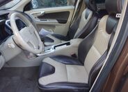 Volvo XC60 11