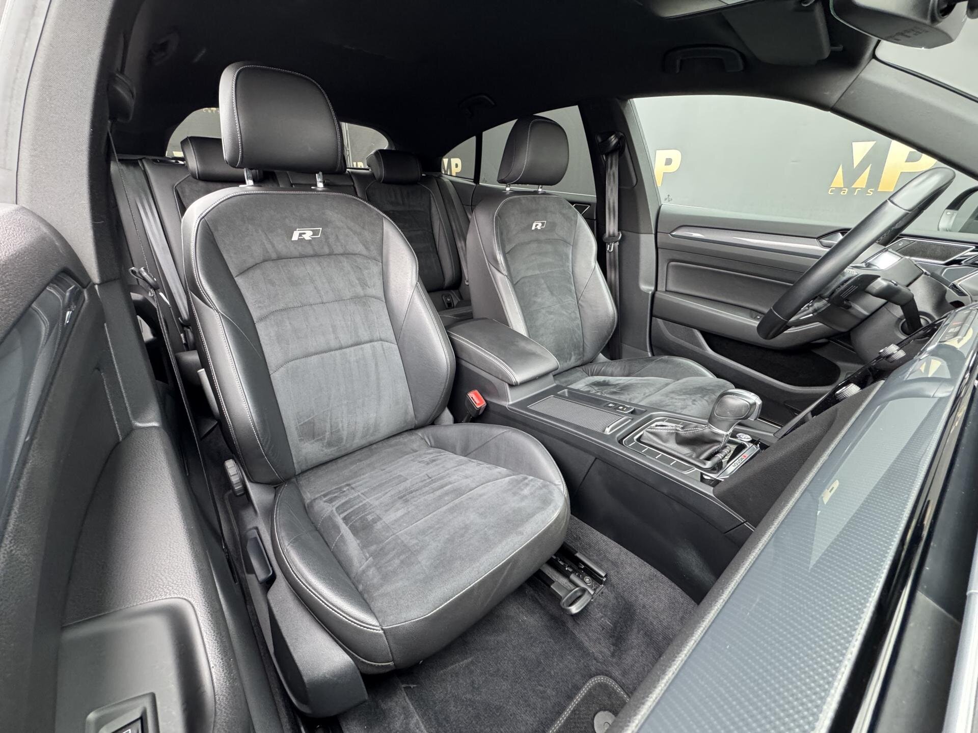 Volkswagen Arteon Liftback 2,0 l 176 kw