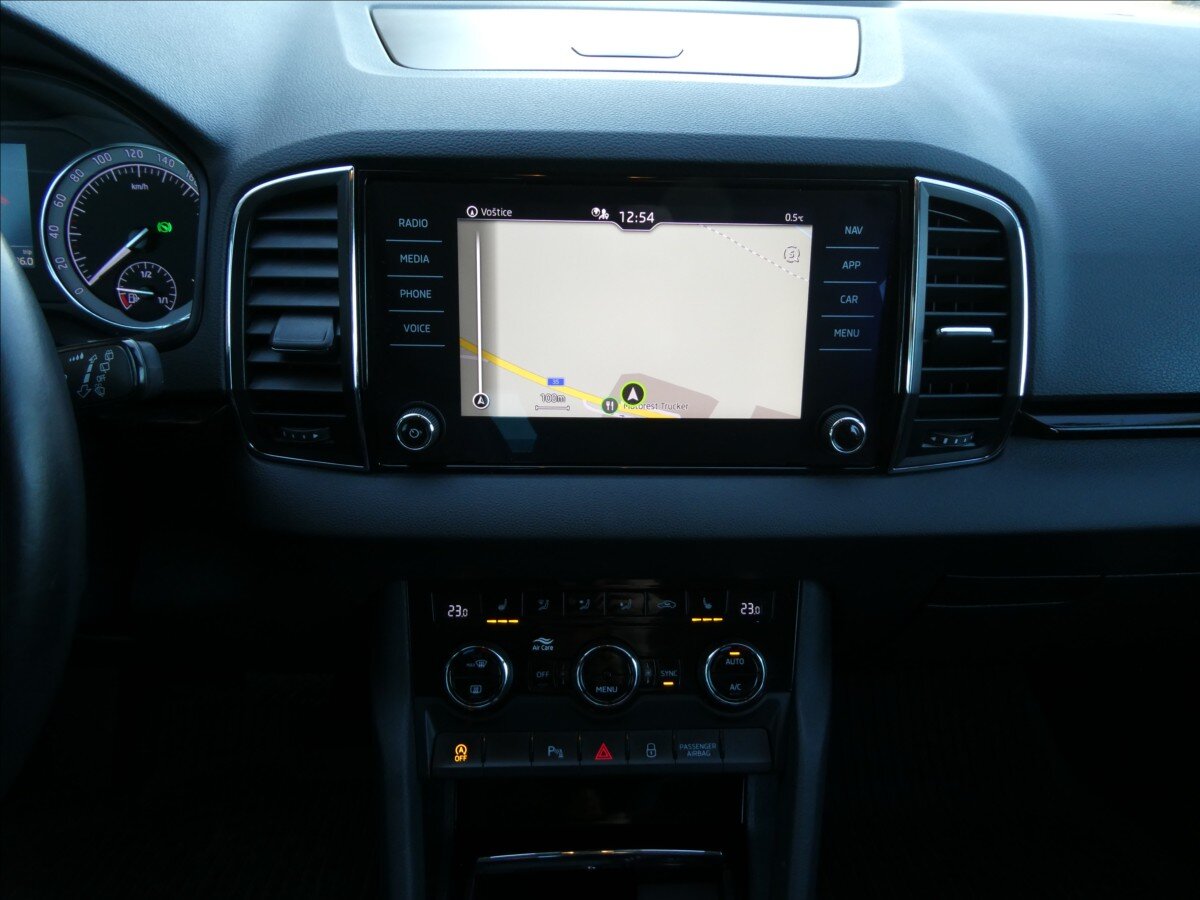 Škoda Karoq SUV 2,0 l 110 kw