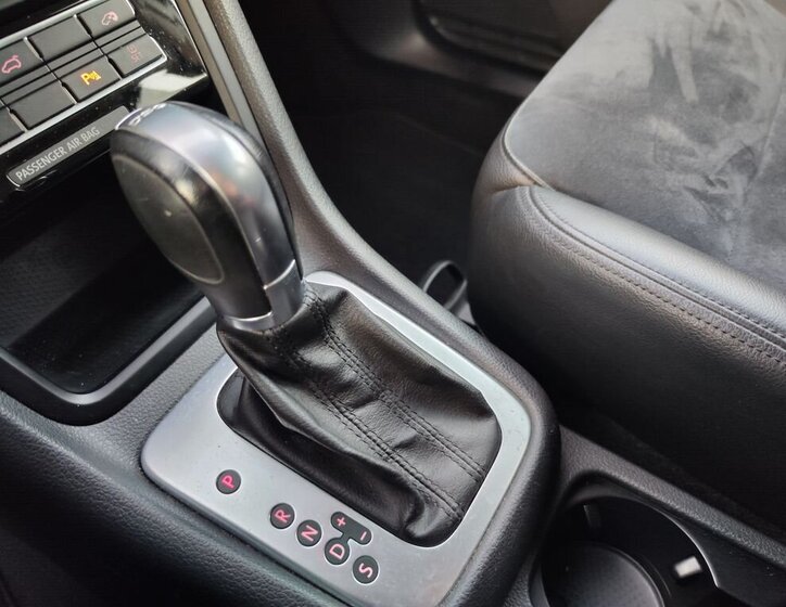 Volkswagen Sharan 24