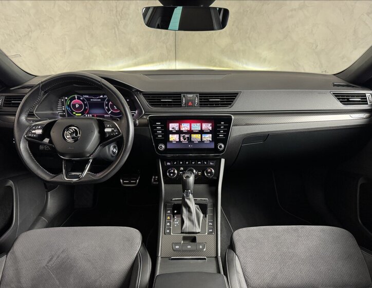 Škoda Superb Kombi 1,4 l 160 kw