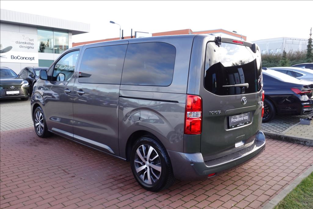 Toyota ProAce Verso