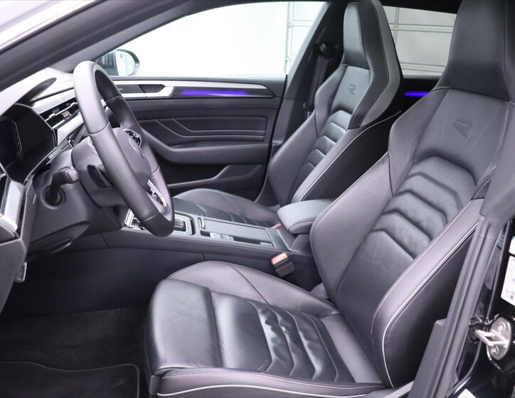 Volkswagen Arteon Kombi 2,0 l 147 kw