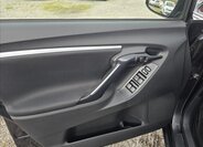 Toyota Verso MPV 1,6 l 97 kw