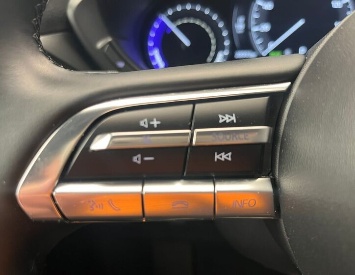 Mazda MX-30 SUV / Terénní 0,0 107 kw