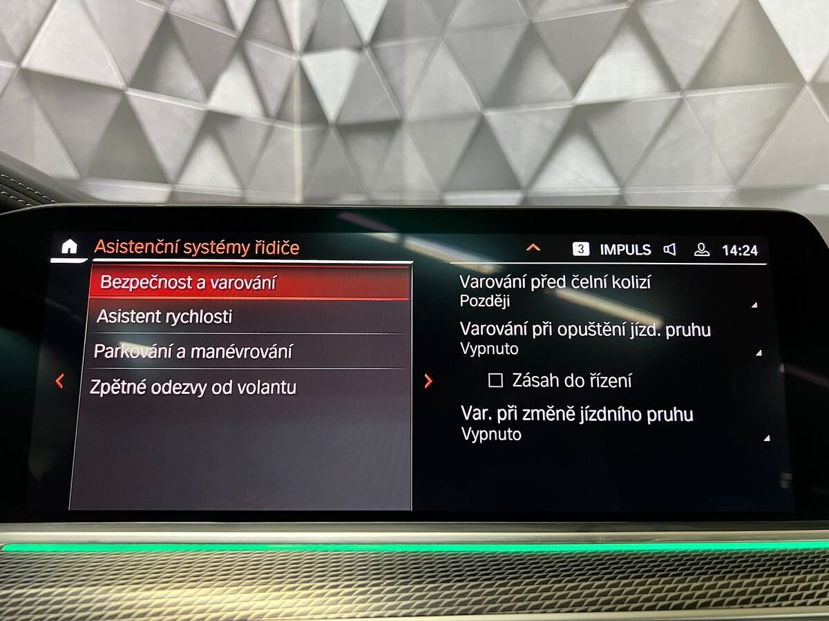 BMW X5 SUV / Terénní 4,4 l 457 kw