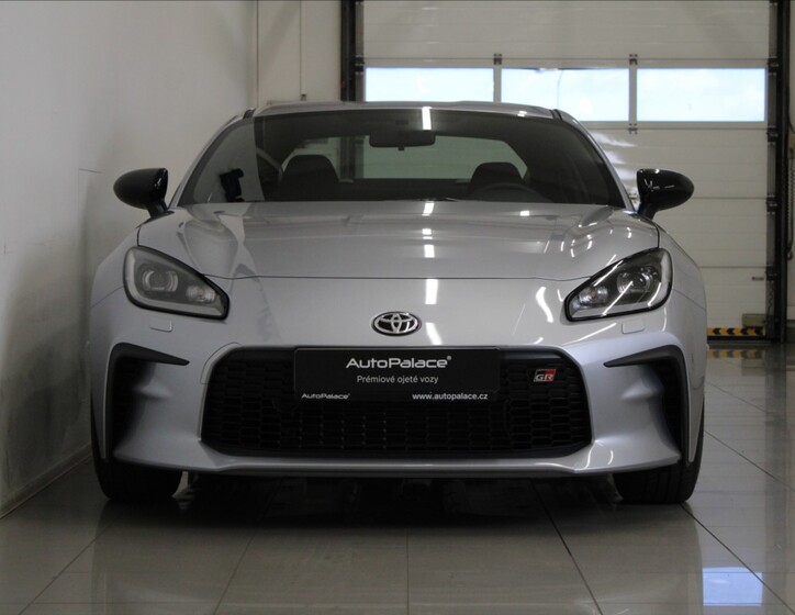 Toyota GR86 2
